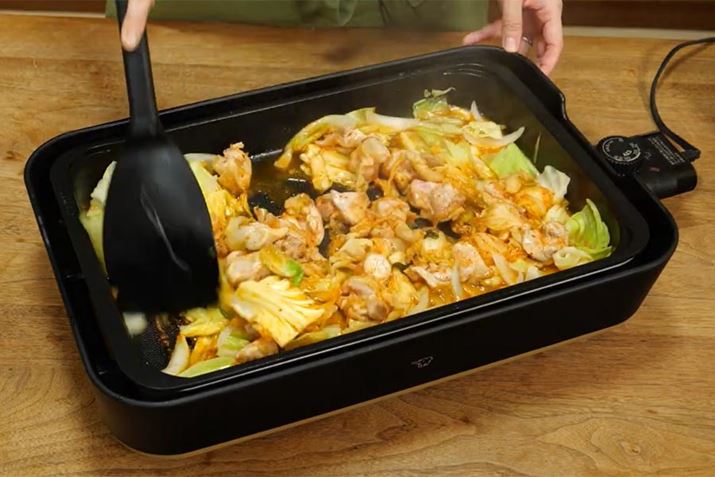 t^āAŜ킹悤u߂Av[g̍EɕĐ^񒆂J܂