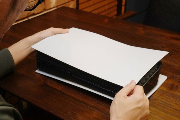 ŏ̓ւPS5̃Jo[OBEŃJo[ɎグčɃXCh