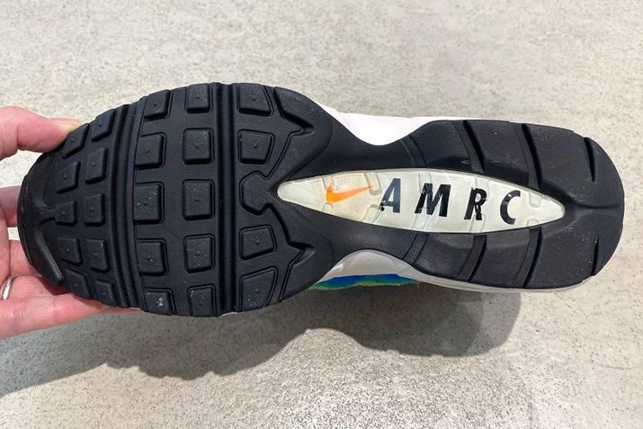 AEg\[́AXNGAhbgɂ邷ꂽObv͂𔭊ubt\[v̗p