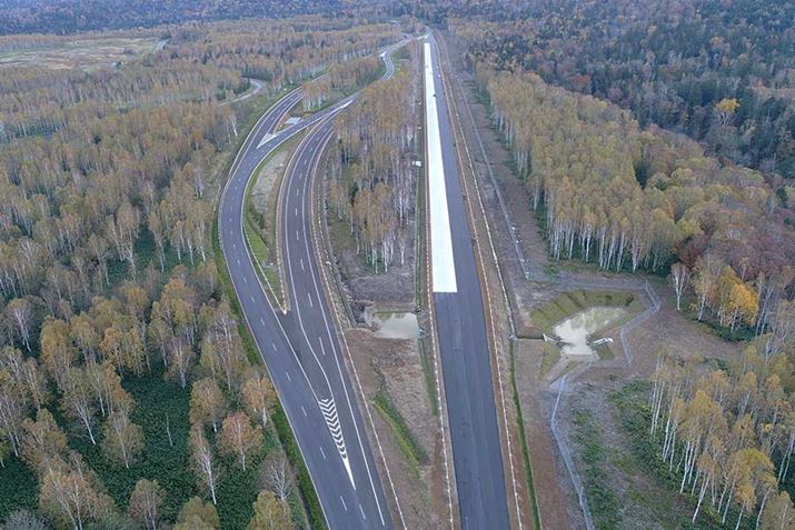 V여ɂЂ낪闀ƍLȐXтɈ͂܂ꂽkC̔[BX_41L^Ƃ邱̉ߍȍnтɁAXoZ^[[͂B㎎݂̂Ȃ炸AuACTCgvƌĂ΂^]xZp̍x̌s܂