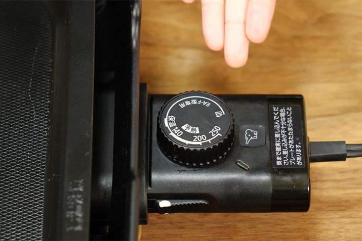 x߃vÓAۈ̂ق̃zbgv[giƓAv[gZbgȂƃn}ȂdlBJ`bƂڑł܂BVvȃc}~ōő250܂ŉx߉\