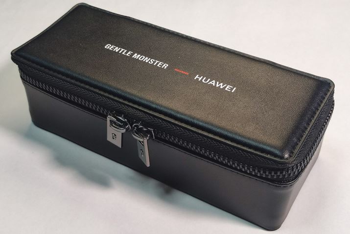 t̏[dP[XBO̓U[ŃVbNȃfUCɎdオĂ