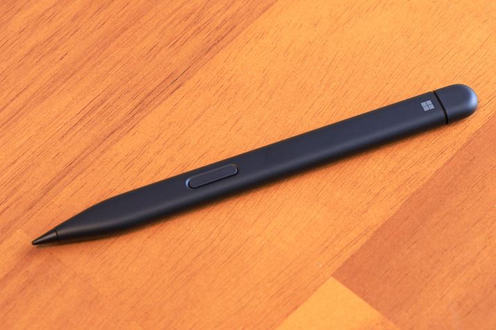 Surface Xy2BSurface Pro 8uSurface Laptop StudiovŎgGo[^[ƌXm̓T|[gĂȂA4097iK̕MmɑΉ