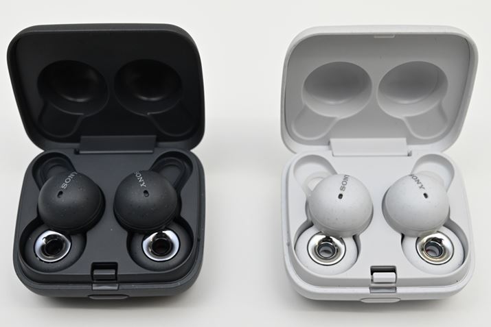 J[oG[V́AO[ƃzCg̑S2F