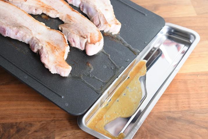 ؂̃o3ĂĂ݂ƂAȂ̗ʂ̎oĂB₩ȌX΂Ȃ̂ŁAHނY邱Ƃ͂ȂAsւ͊ȂBtbgŁATChɃt`̂Ȃv[g炱łg