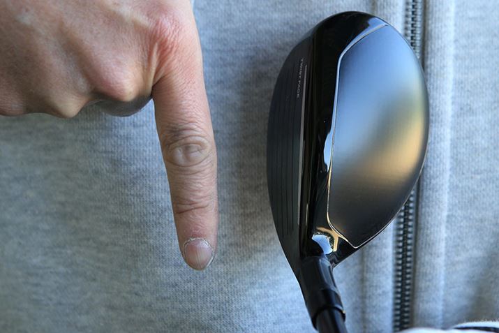 OSIM2 MAX XL[ł́AACÂ悤ɊJČ悤fUCĂgbvu[ĥ悤ȓˋNiʐ^ŔZF̕jłAXeX XL[ł́AtF[XƂقڕsɂȂ悤ύXĂ܂BNEƓubNœhĂāidグ͈قȂjAOڗȂȂĂ܂