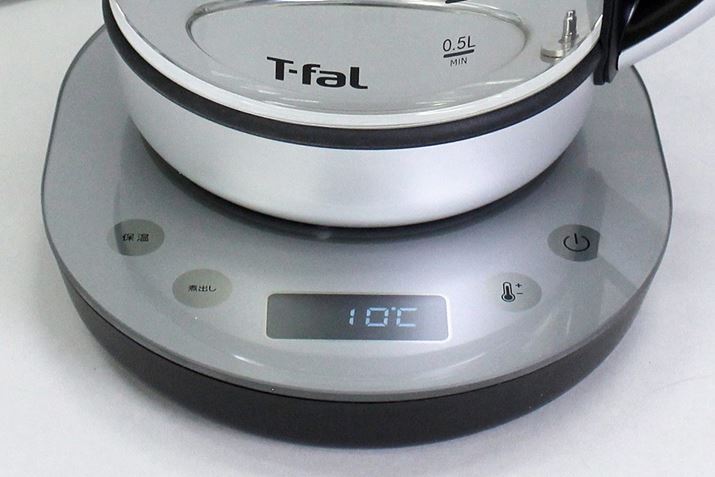 dv[g̑암̓^b`ZT[BꂽPgZbgƁAɂfBXvCɂ̓Pg̐̉x\܂