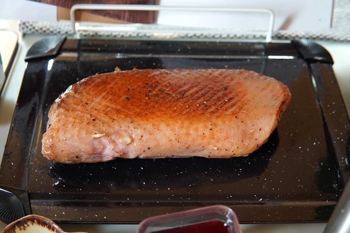 M`ɂĉ𓀃Xs[hオƂƂ́AtɔMHނ܂Ƃł킯Ȃ̂ŁAHނ̑eMƂ邽߂ɈꎞIɒuƂprɂgĂ܂