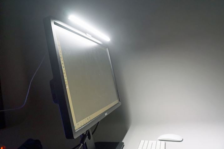 fBXvCL[{[hƂ炷j^[CǵA߂됻iĂ