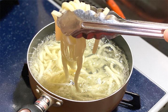 ܂߂Ƀr`bƗĂ܂A؂Ă܂肵܂