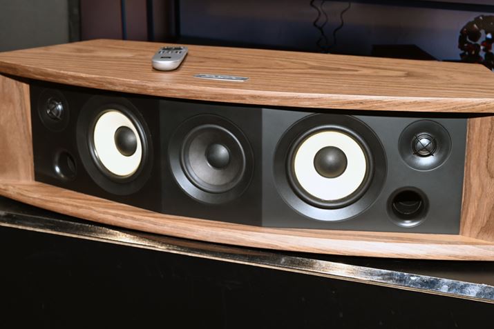 Xs[J[\́A133mmE[n[×2A25mmA~h[EcC[^[×2A100mmZ^[~bhW