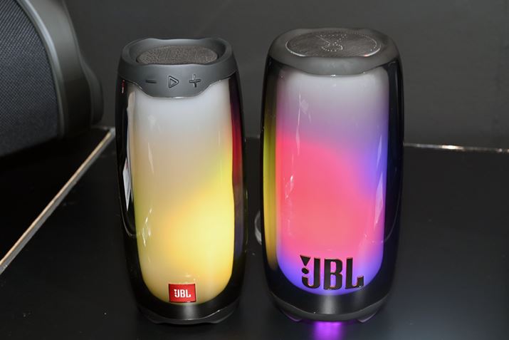 uPULSE 4vijƁuPULSE 5viEj̑傫rBuPULSE 5v͂ЂƉقǑ傫ȂĂ