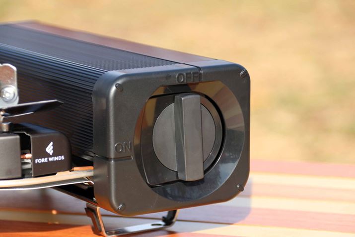 _΃XCb`񂵂āAőΗ͂ŉMB܂݂傫̂ŁAO[u͂߂ĂĂ₷ł傤