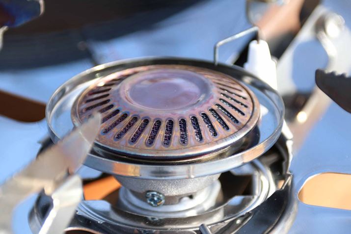 Ȃ݂ɁAo[i[wbh͐VJꂽ́BɃXeXbVAO30Xbg牊オdg݂ƂȂĂ܂B̉e󂯂ɂȃfUCȂ̂ŁAɃȂ΂܂悭ł