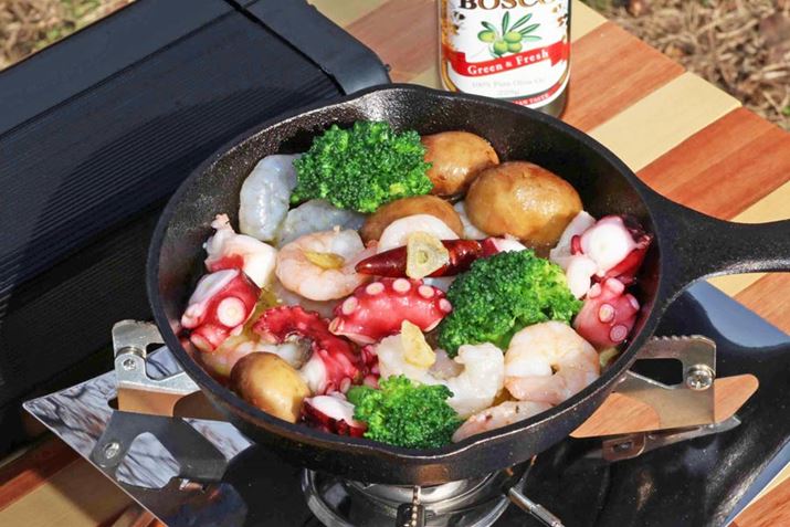 jjN̍肪ĂGrA^RA}bV[AłubR[𓊓