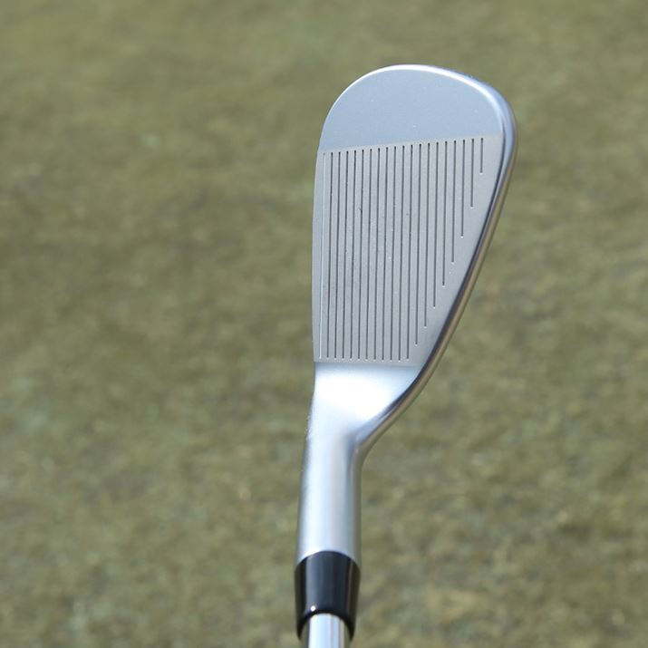 i525EW<br>ZȂɂAO[Xx炷ԎʃItZbg݌v̗pBOACA͂܂₷AV[gACA͂܂߂ȂHvĂ܂B㋉҂D݂ȁAX}[gŃV[vȌ`łAKxȃTCYȂ̂ŁA܂ŃvbV[͊܂