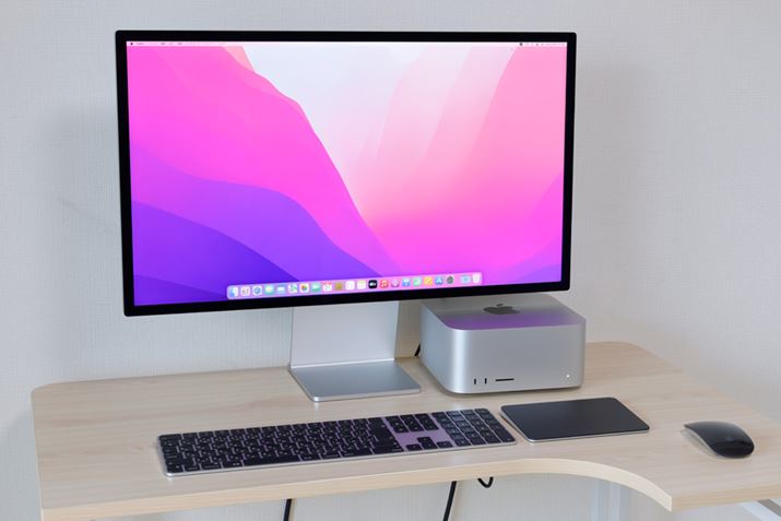 Mac StudioStudio DisplayƑgݍ킹Ď