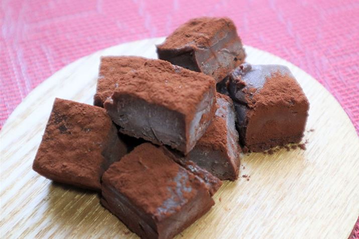 Ԃ̂邨َq肪Zōς݂܂