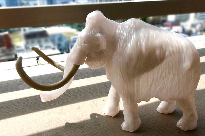 łAєp[ctԂŃx_ɏĂ΁Aє̐Fł̓ǂ𔻒fccȂĂƂɂg邩H