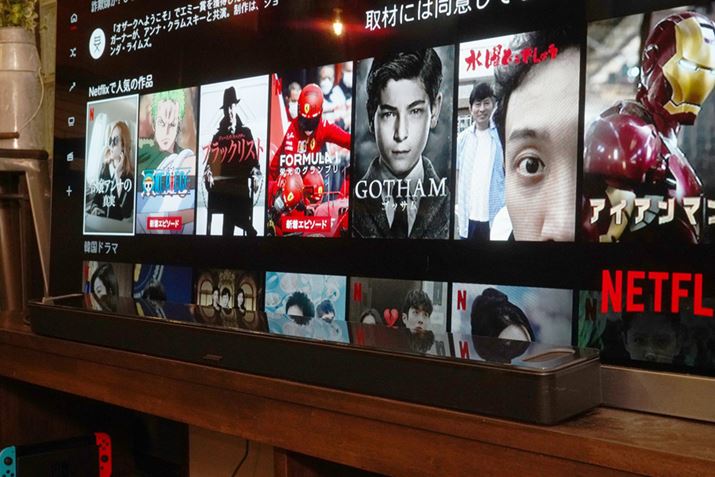 BoseuSmart Soundbar 900vɐݒuăr[