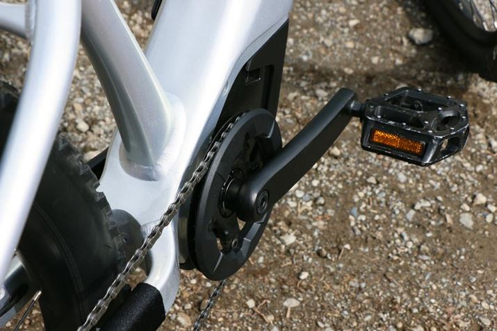 tgɂ͕ϑ͓ڂĂȂB`F[h߂̃K[hɑĂ