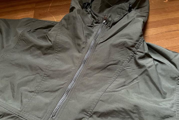 Ê₷lĂⒷ߂ɐ݌vꂽ񕔕̃t@Xi[