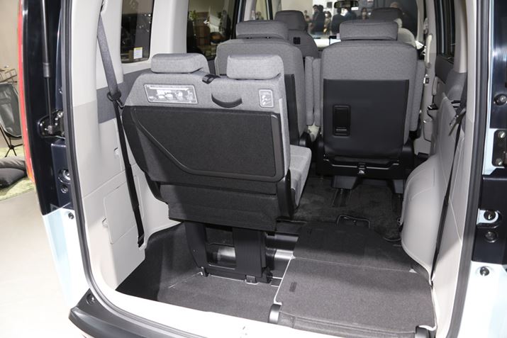 z_ V^uXebvSv3ڃV[g̉E֊i[