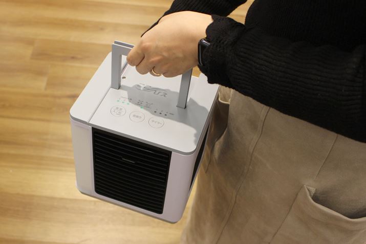 Vf̋̓IȖ{̃TCY͖190ij×201ij×175isjmmŁAdʂ͖1.5kgitB^[܂ށjB傫ȂƂ͂A\^т₷ł