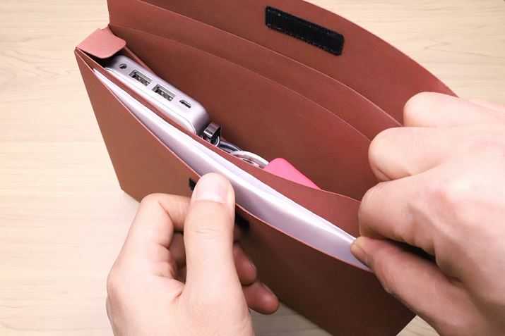 ʃt@Xi[JƁAŎd؂ꂽގ[Xy[XɃANZXł܂