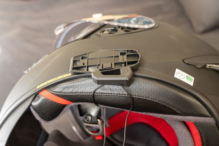 ̂悤Ƀwbg➑̂ɍŎĝŔS܂c邱ƂȂAłO\ł