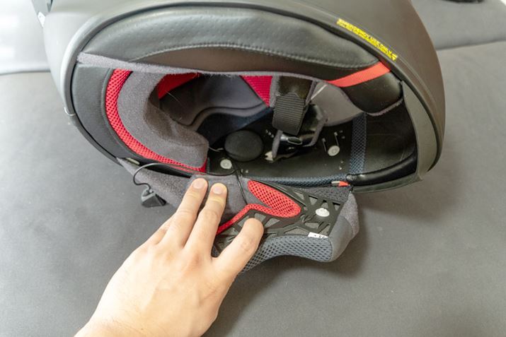 Ȃ݂Ɏ͔zwbgŃS`S`ƌ̂Ȃ̂ŁA`[NpbhɓꍞŎgp邱ƂɁBj̃`[Npbh}CNʂāAYȂƉBʒuɐݒu܂