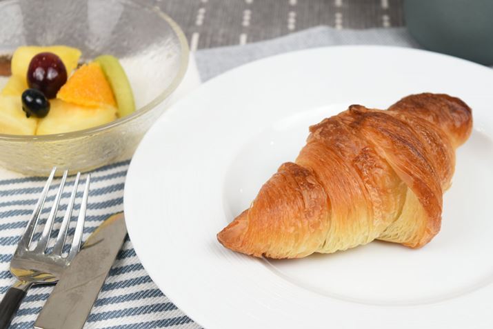 MԂ4AቷŏĂĂ悤ŁA\ʂɂق̂ĂFtx̏ĂオBGŕ\ʂppƉ𗧂ĂقǂŁA̓pXōw̏ԂƌĂ낤B̐nオĂӂAƂƂĂ