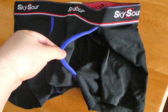 킩ł傤Btgd\ɂȂĂApc{̂犮SɕĂ܂