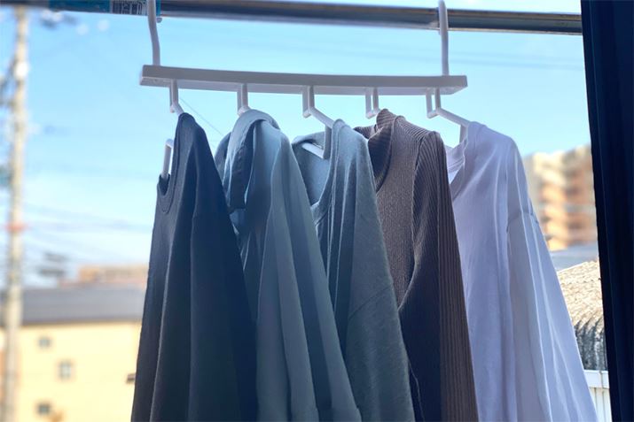 nK[m̊Ԋu7cmقǂŁA₷Ԋuɐ݌vĂ悤łBTVcނ͖肠܂łÃXEFbgƂǂĂׂ̕ƐڂĂ܂܂