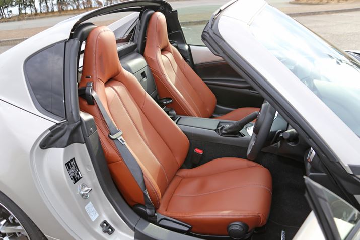 [hX^[RF֐VɒǉꂽuVSeRb^ZNVv́AeRb^ɂď㎿ȓO̗pĂʎdlԂ