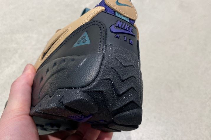 AEg\[́Aq[܂ł܂グĂArnł̕sɂĈ肵nT|[g