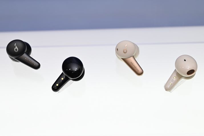 Ci[C[^̊SCXCzuSoundcore Life Note3Sv