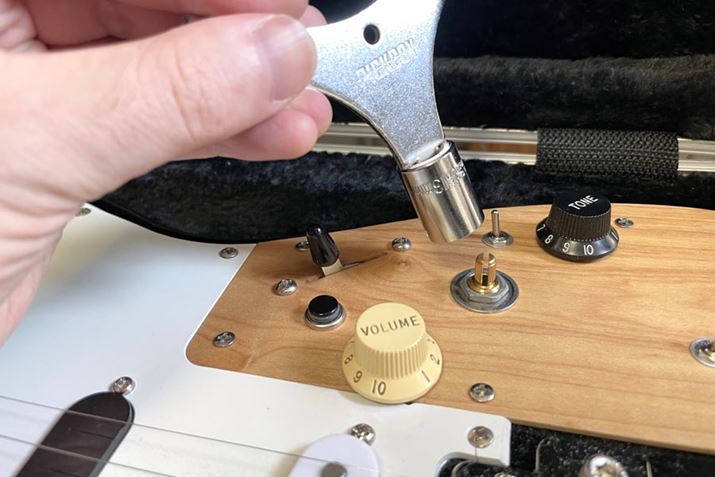 SwitchcraftWbNCTS|bgƂM^[ł̒ԃp[cɁiƂ邢ǈꉞjΉ13mm֗I