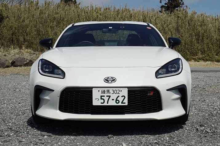 ZԂ̃XouBRZvƑ傫قȂtg}XNBt@NV}gbNXƌĂ΂tgOƁAI[KjbNȃop[TCh̊JIBTƌĂ΂V{̊pxقȂĂ܂