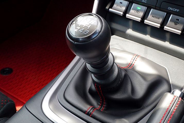 AT͐̃ZbeBOBRZƔɈقȂ邪AMTƃNb`ɂĂ͋ʁB^ő啝ȋ⑀tB[̉P}ĂASJs̃tB[O͂ƂĂ̂ɎdオĂ܂