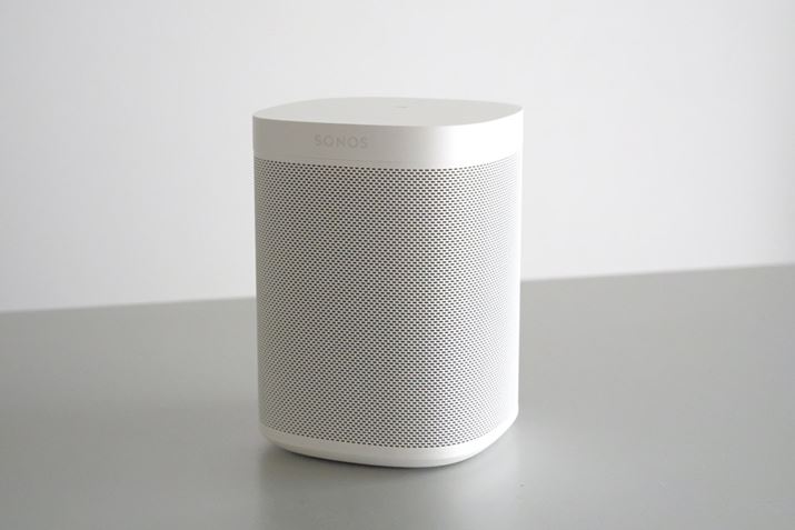 ]kA̕ł̓fUC̍iArOɐݒuĂCeA𑹂ȂȂ̂悢