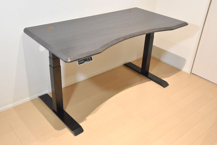 ́AĝtBbgJ[u^V^CvBJ[́ug[vvŁATCY͉140×c70×2.5cmBEɔzE݂ĂA̓dP[uꂢɎ߂BȂ݂ɁẢ120cḿuzCgEbhv̎ʐ^ƌׂƂ킩ƂAV̃TCYɍ킹āAt[̉TCYς