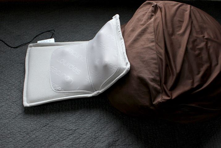 Mґɂ̓\t@Ȃ߁Ar[YNbVAuAX-HPL368v̔wWƂĎgpBȂ݂ɂ̃NbV́Agl_ɂ\t@hłȂ݂̂́BlbNXŋ̑gݍ킹cc