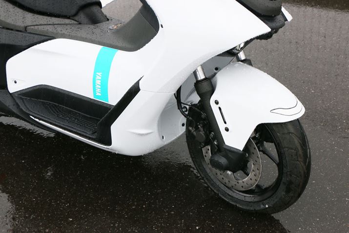 tgzC[a13C`ŁA110/70̃^C𗚂Bu[L̓VOfBXN