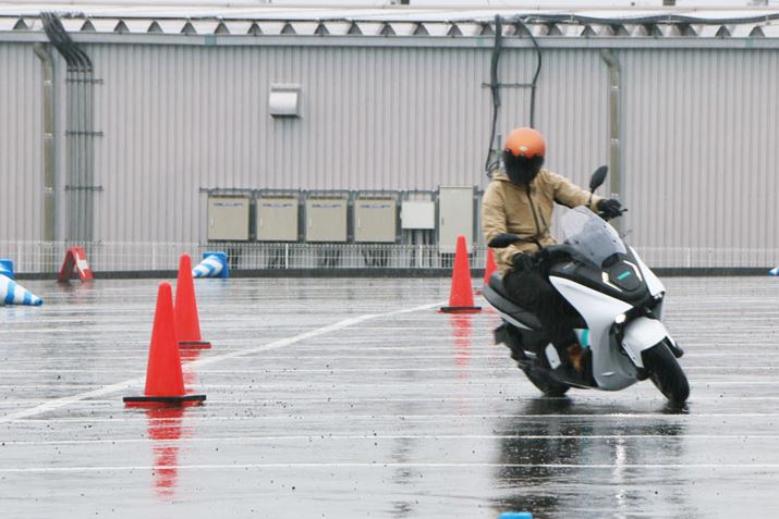 ׂ₷HʂŁAX[̂悤Ɏԑ̂؂Ԃ悤ȏʂłRg[͗ǍD