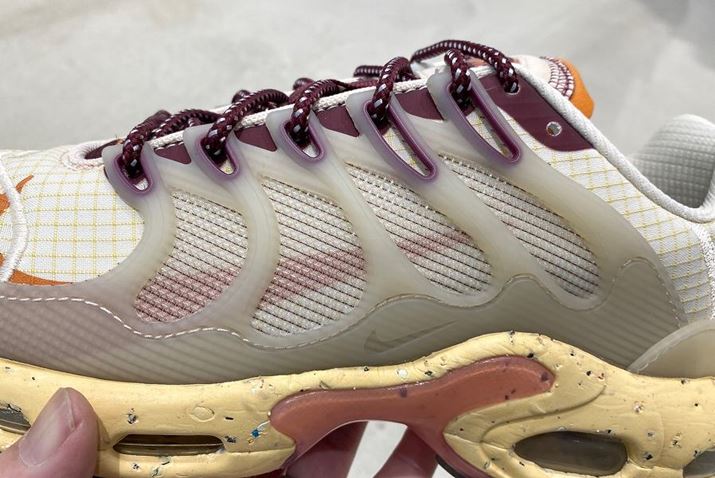 V̖؂C̔gCXpCAꂽTPUP[WTChɐ݂ĂAϋvƃz[h͂߂Ă܂