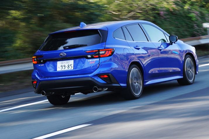 R1.8L^[{ԂƂقڌ݊pBK\̓nCINwɂȂ܂BR̖ڈ́AX10`12km/LAHł̒葬s14`15km/LƂƂ