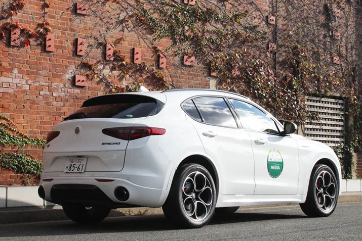 񎎏悵AAt@IuXeBIv́u2.2^[{ Q4 fB[[ F[`FvO[h