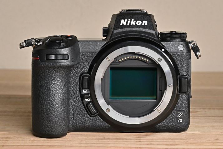 Z}Eg͓a55mm̑a16mm̃V[gtWobN̗pBtTCY~[X̒ł͍ła傫A܂tWobNZ}Eg