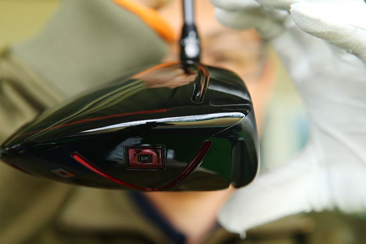 up[g`vƌĂ΂Awbhɍ܂ꂽR̍aAwbh܂AGlM[{[Ɍ悭ϊĂ܂